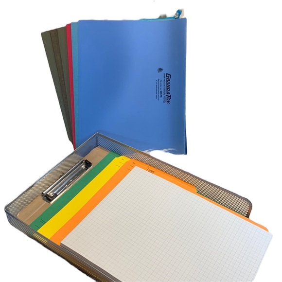 SALE!! Desk tray with folders and clipboard - Picture 1 of 8